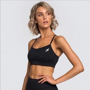 Doyoueven excel sculpt thin-strap crop bra (Black)